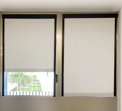 cortinas enrollables para ventanas abatibles